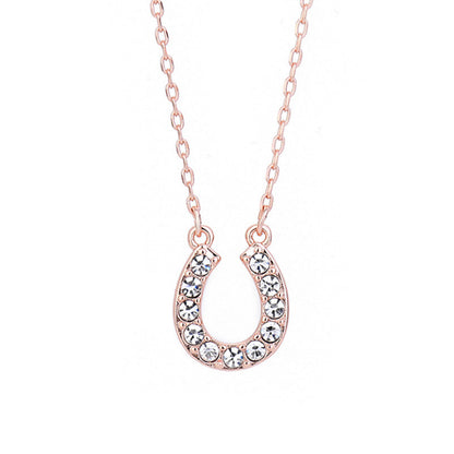 U-shaped necklace with diamonds