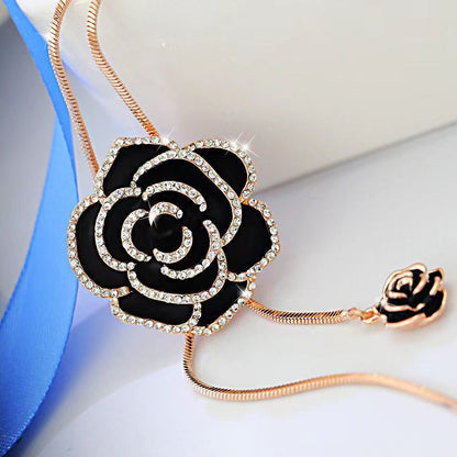 2023 Hot Selling Necklace Camellia Flower Sweater Chain Retro Autumn and Winter Long High-end Light Luxury Necklace