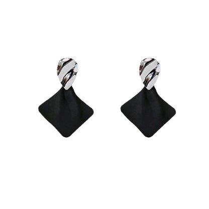 PopTopping 925 Silver Needle Black Geometric Earrings